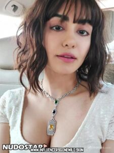 Adah Sharma Medium Breasts Big Ass Female Actress Black Hair